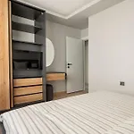Tomtom House Centre Location