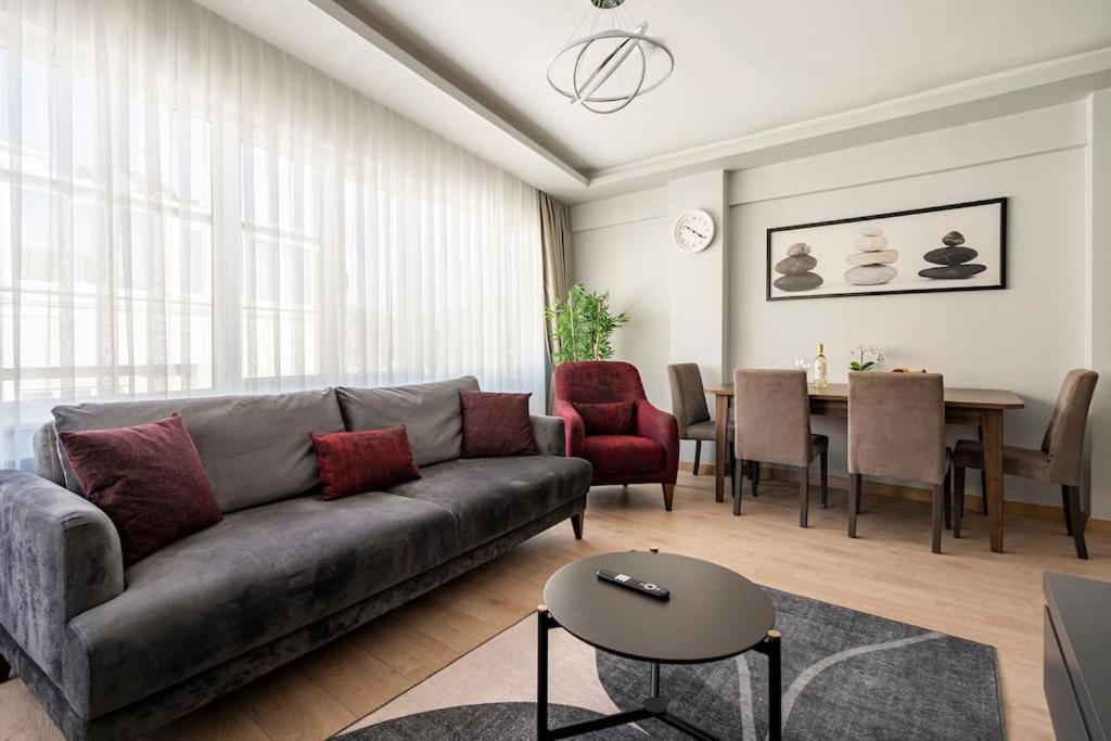 Tomtom House Centre Location * Istanboel