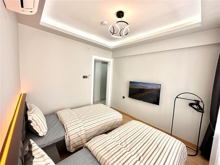 Tomtom House Centre Location *